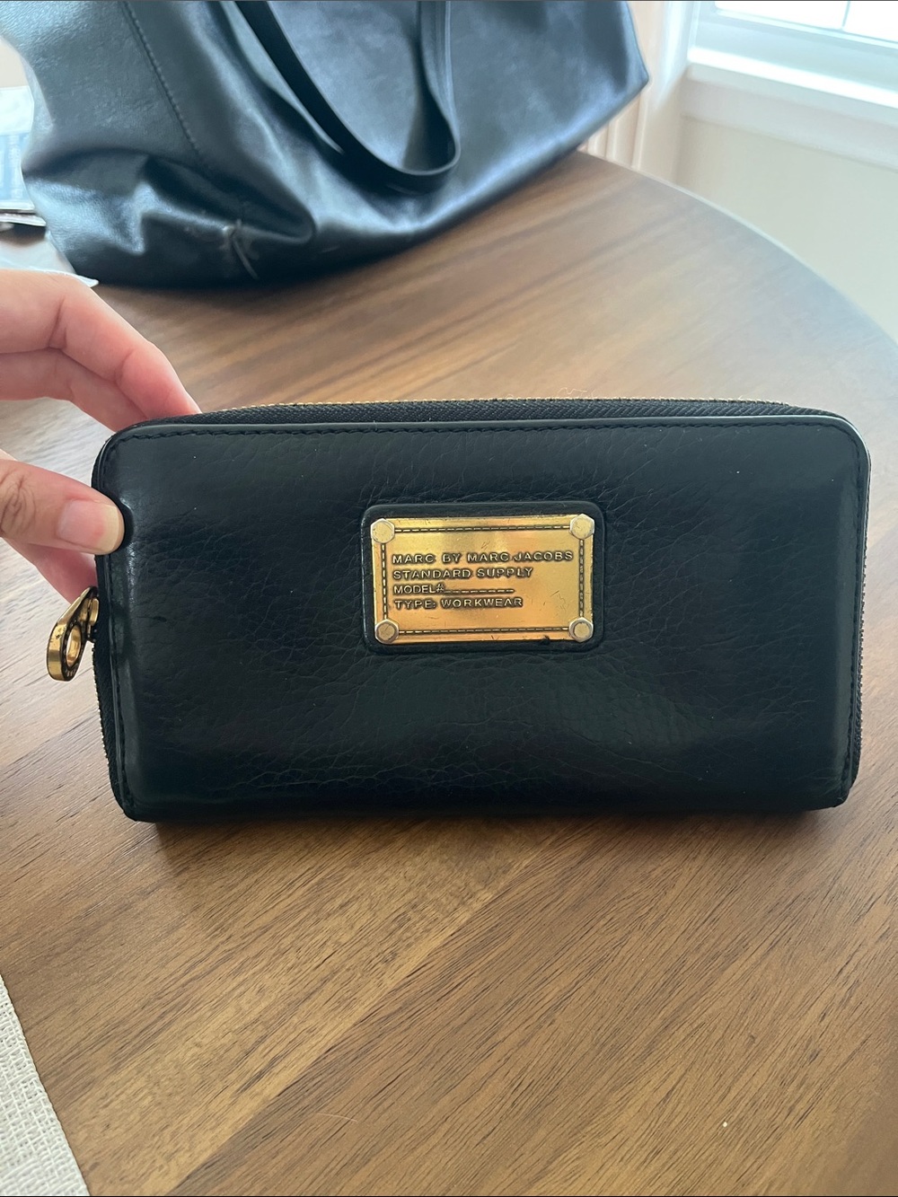 Marc Jacobs Black Leather Zip Card Holder with Gold Plaque